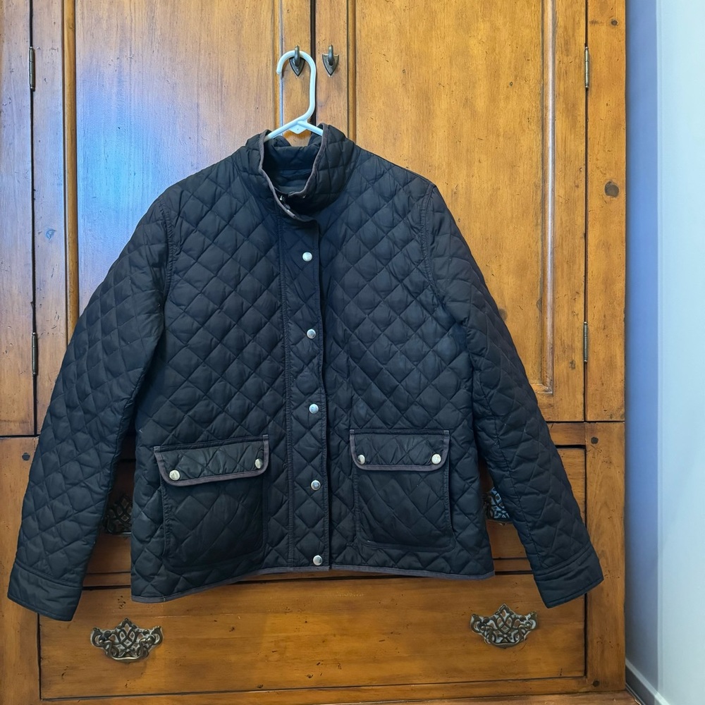 J. Crew Black Quilted Down Barn Jacket. Size XL